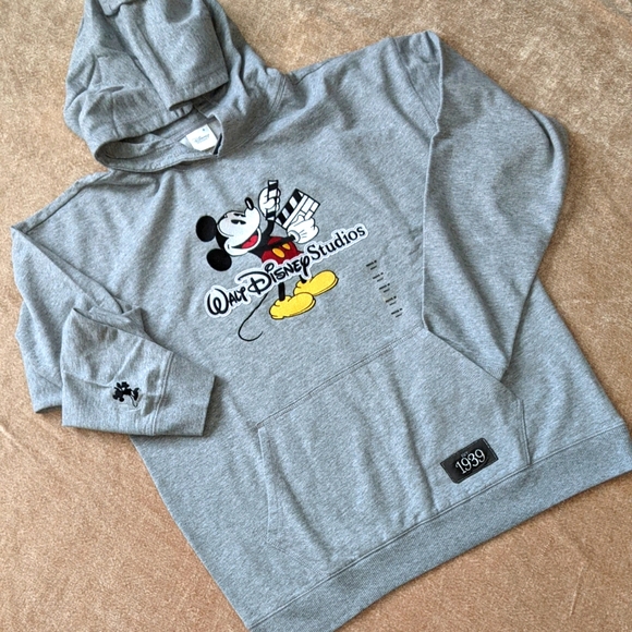 Disney Other - NWT Walt Disney Studios Mickey Mouse Hoodie